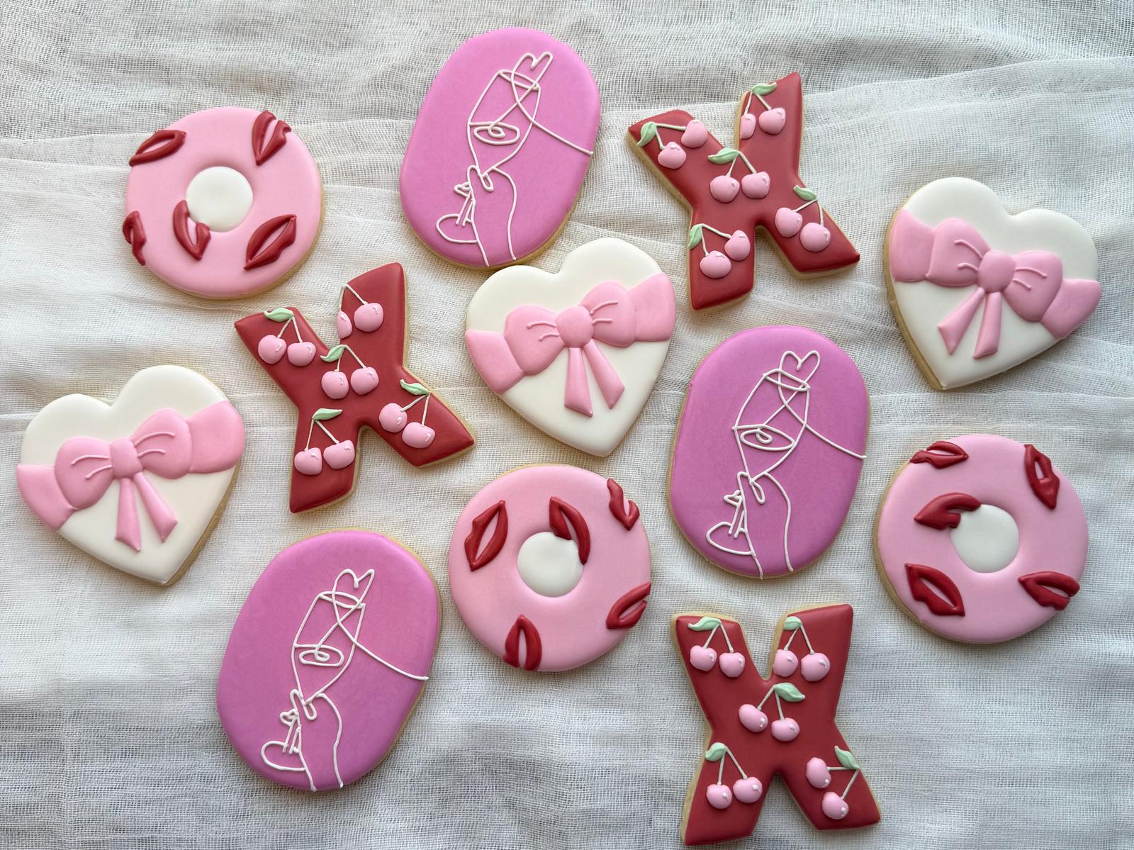 Pink themed custom cookie set